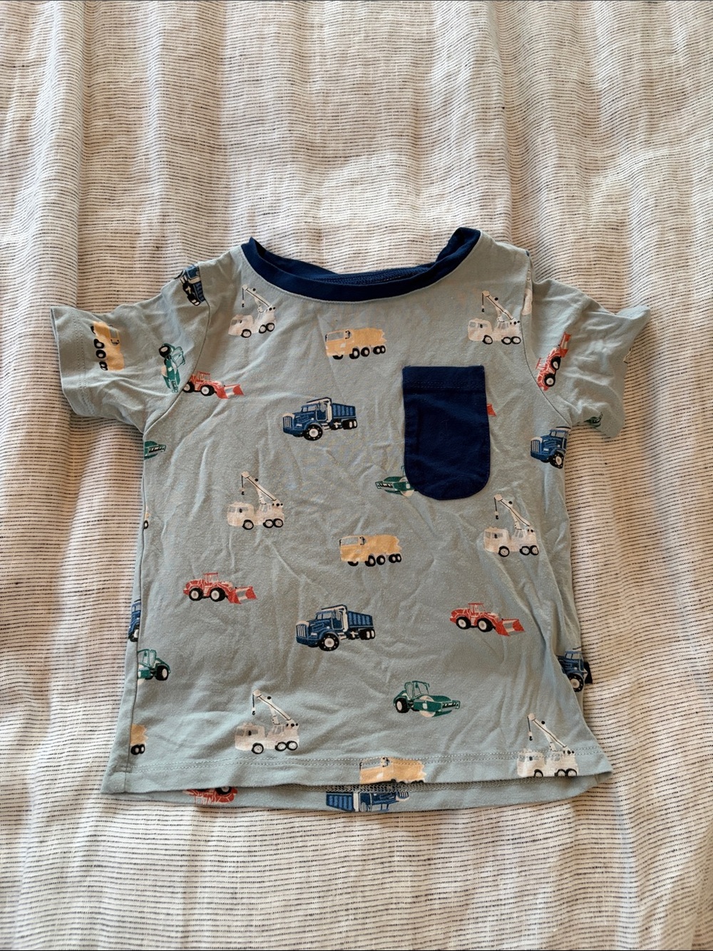 Kyte BABY Light Blue Short Sleeve Tee with Vehicle Print and Navy Pocket